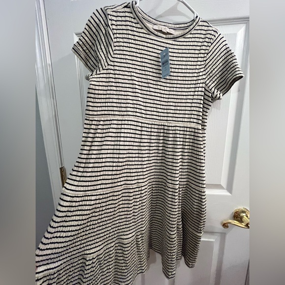 NWT LOFT Striped Tiered Crinkle Cotton-Modal Mini Dress with Pockets Petite - Picture 6 of 9